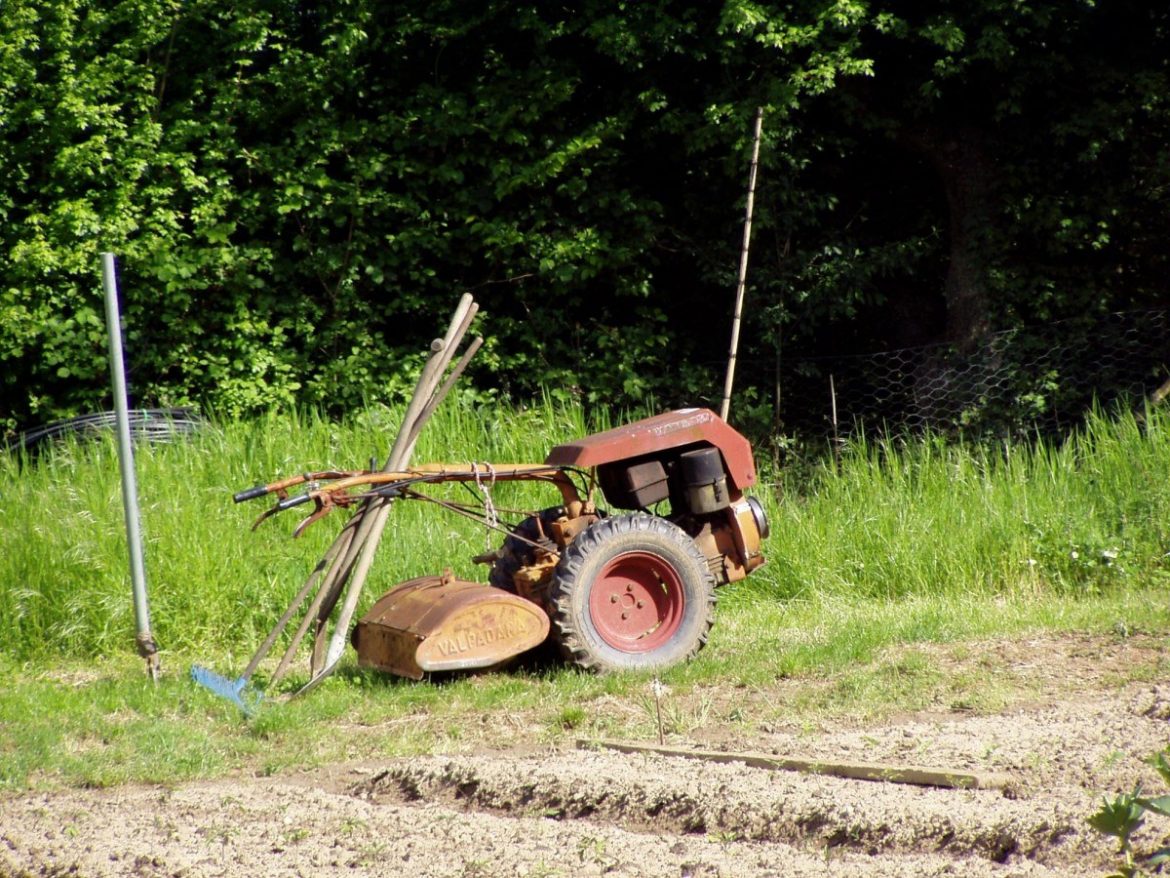 Essential Equipment When Working In Agriculture