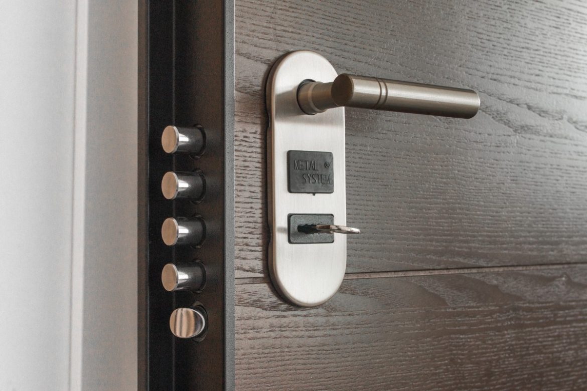 door_accessibility_lock_doorway_classical_no_apartment_key-668616 (1) How to Make Your Home More Secure